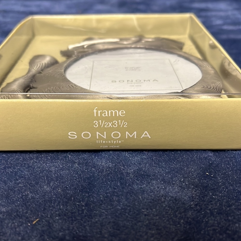 Cat Picture Frame - Picture 2 of 3